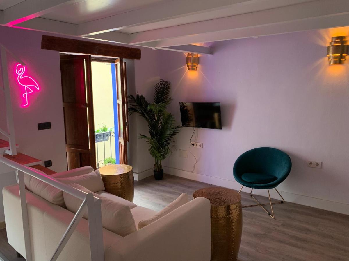 Casita Del Flamingo En Casco Historico Alicante Exterior photo